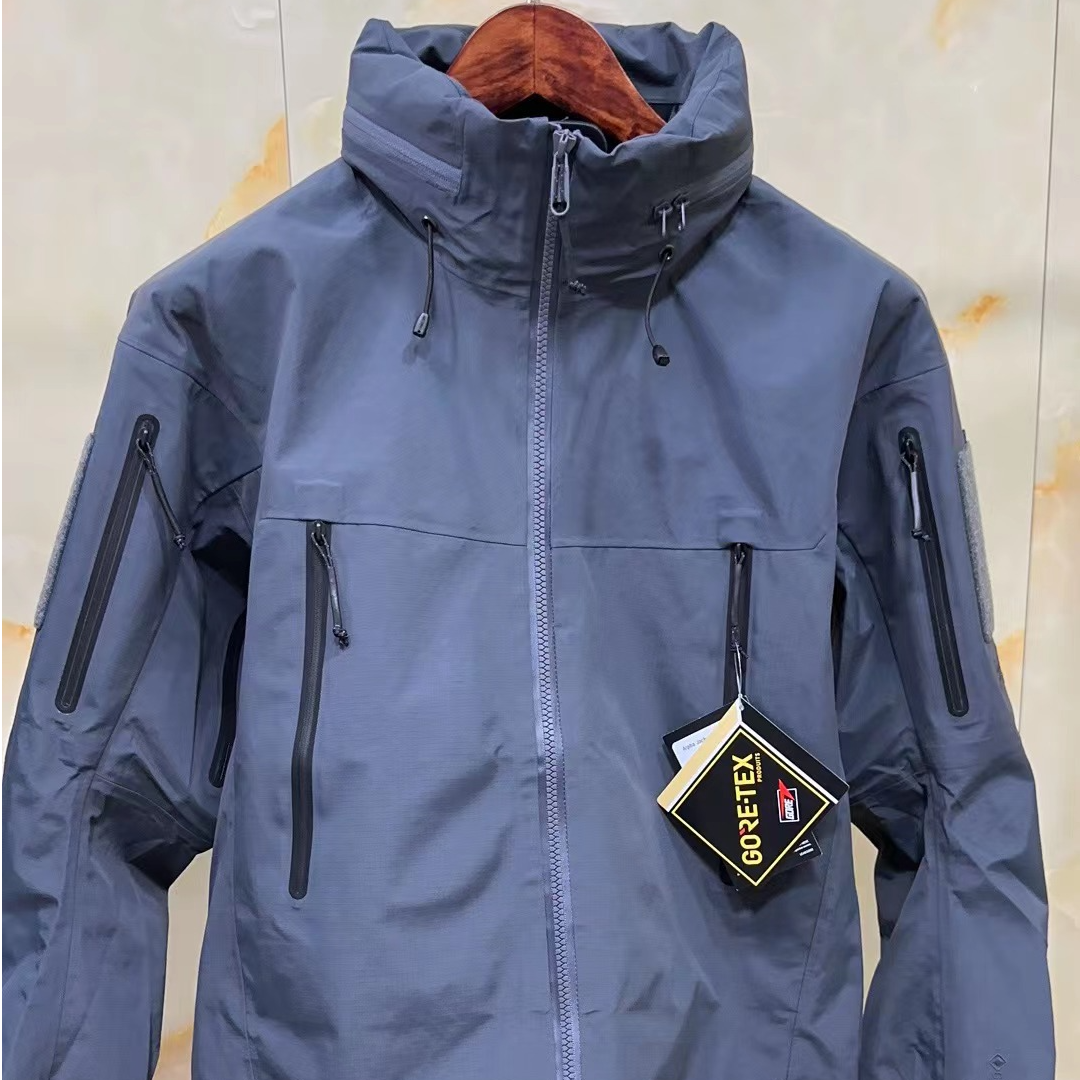 秋冬情侣户外硬壳冲锋衣运动时尚休闲防水连帽防风保暖冬季