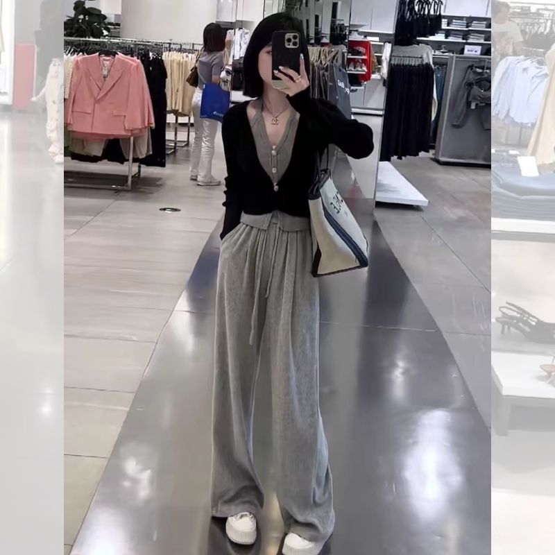 1089减龄休闲套装女2025新款挂脖运动假两件针织上衣阔腿裤两件套