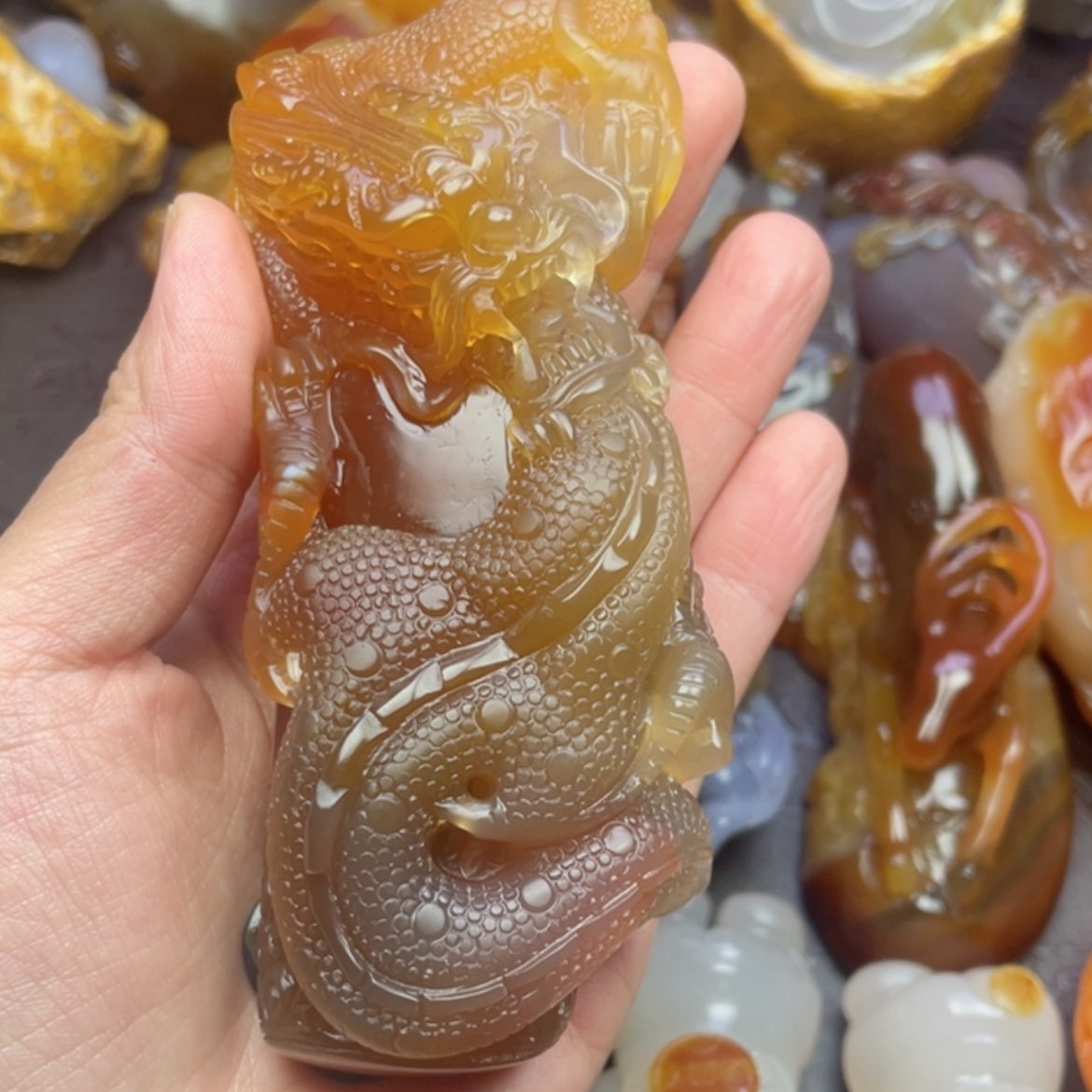 【闪购商品】玛瑙/玉髓手把未镶嵌城**人