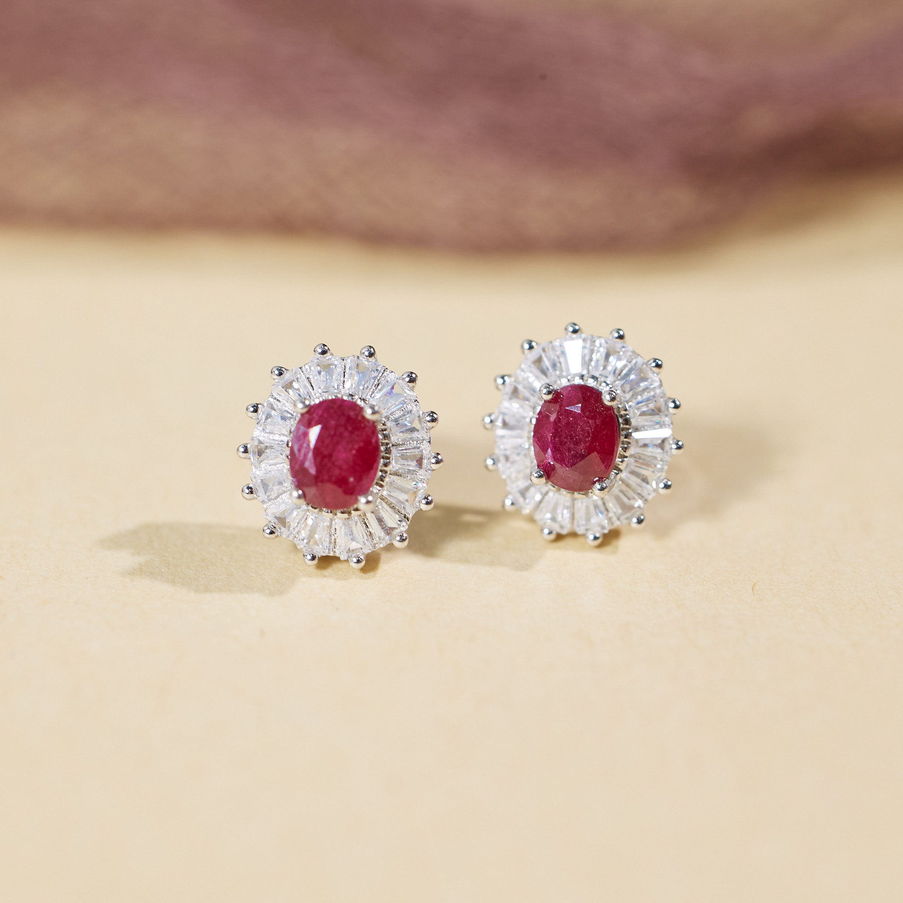 【玉峰珠宝丨安娜严选】红宝石耳钉S925银【W4665】多样性发一