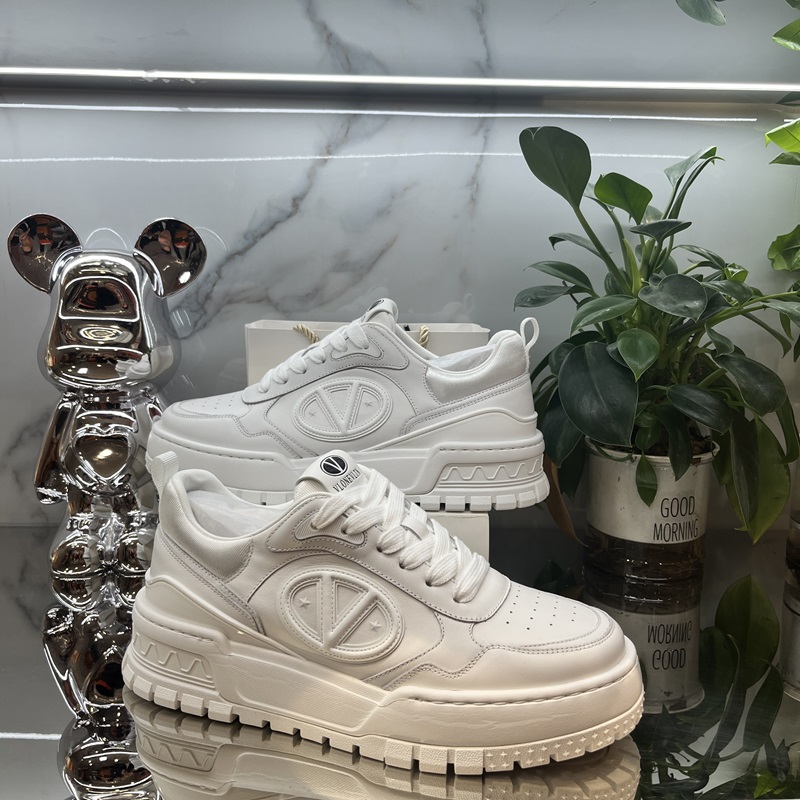欧货名品VLONEVLTN瓦伦之星全牛皮材质高端轻奢百搭厚底小白鞋潮