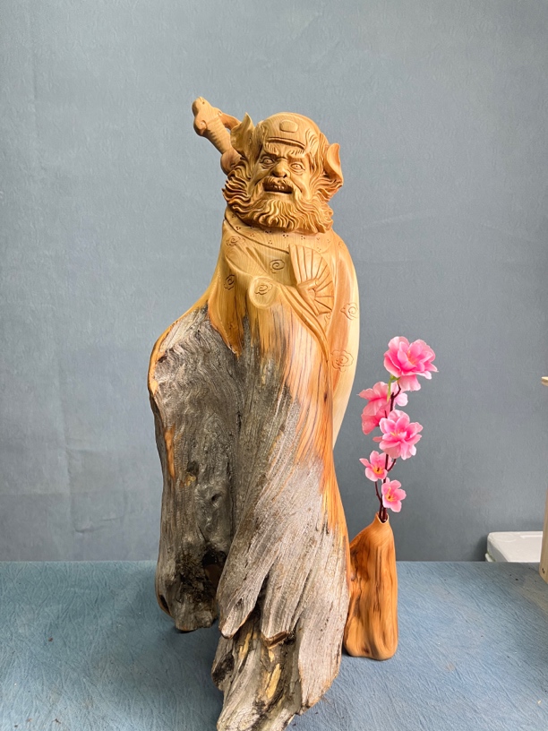 精品大尺寸太行崖柏水泥皮钟馗 工艺品