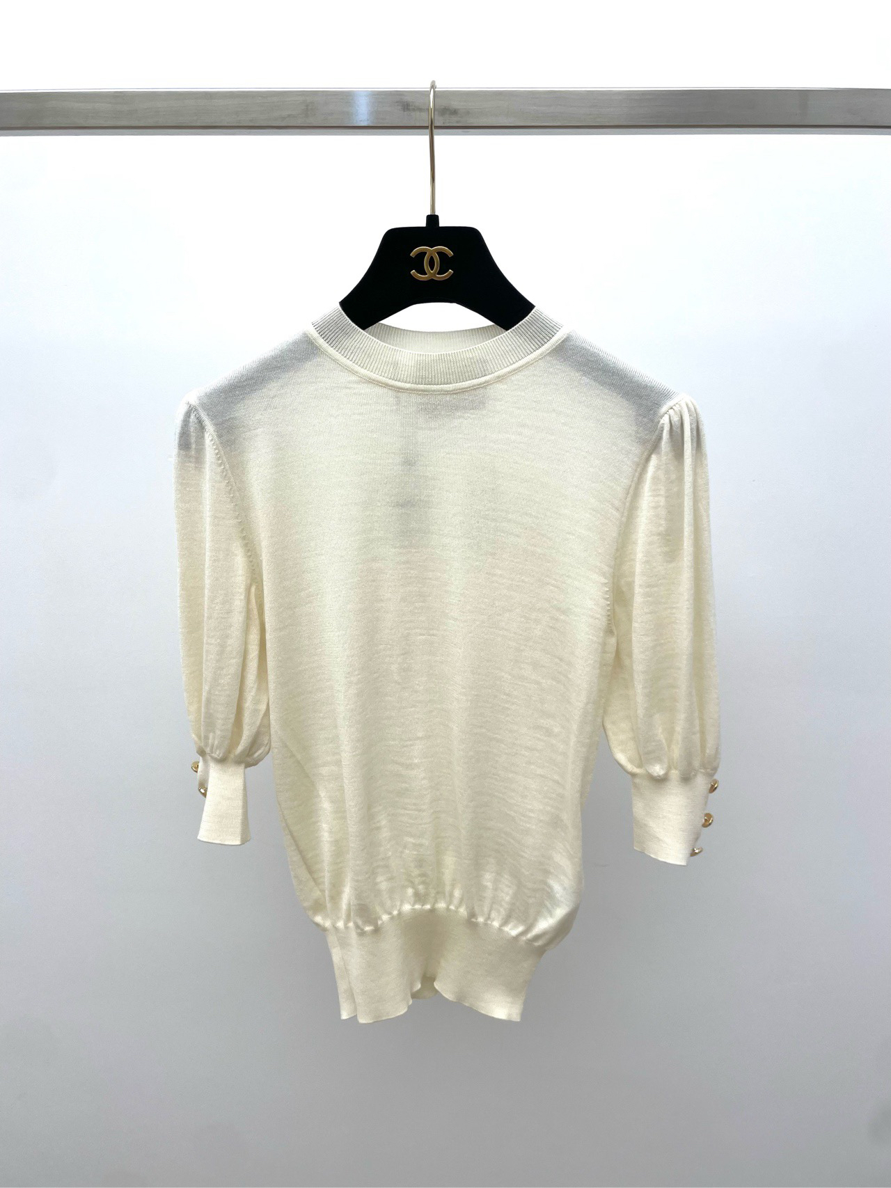 99新 GUCCI/古驰 圆领纯色短袖针织打底衫 XS码 01025