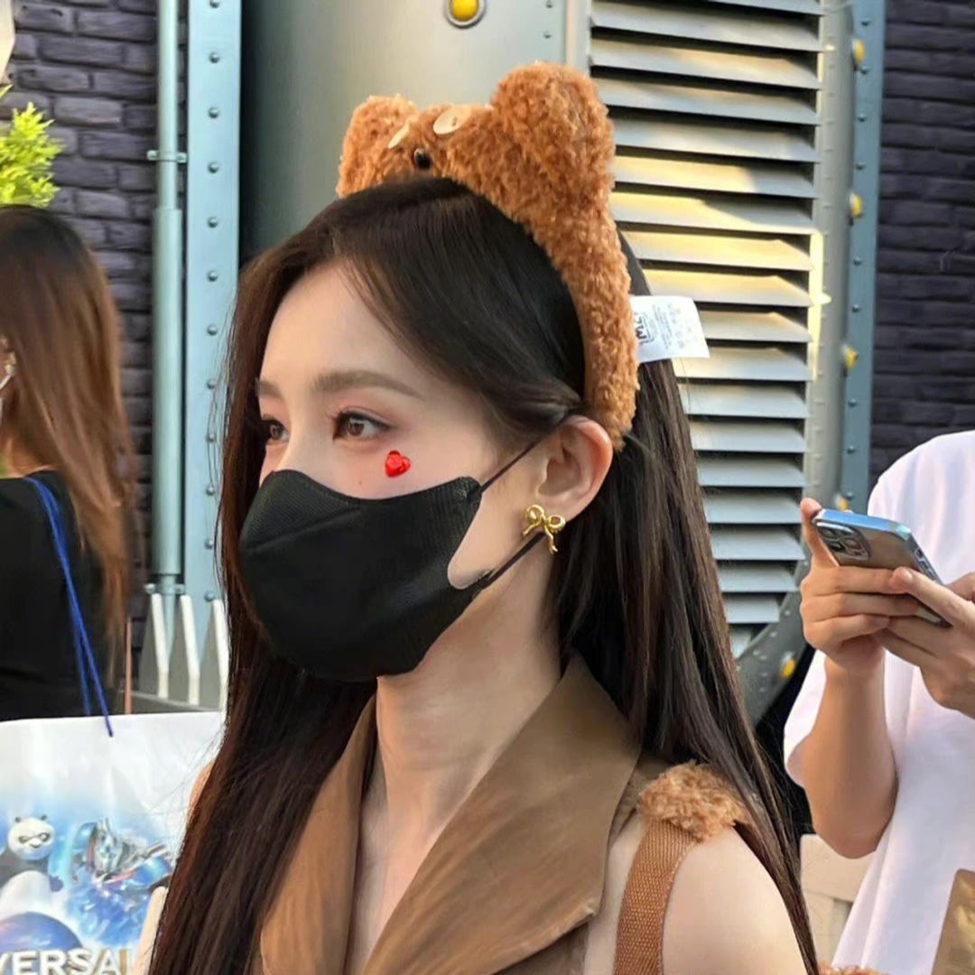 非金属发饰 李一桐环球影城同款tim小熊发箍女款毛绒小黄人可气质