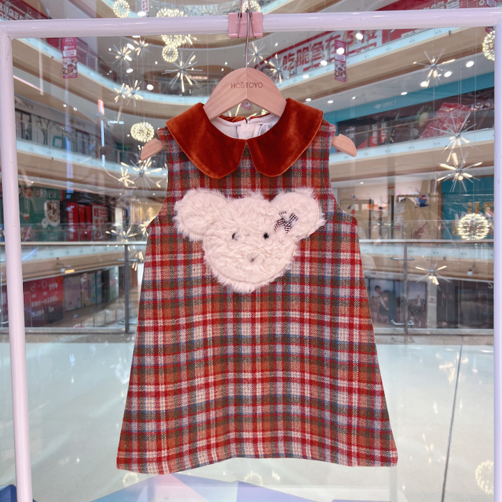 皇室童缘2024冬季新款女童加绒时尚小狗格子连衣裙15880470010