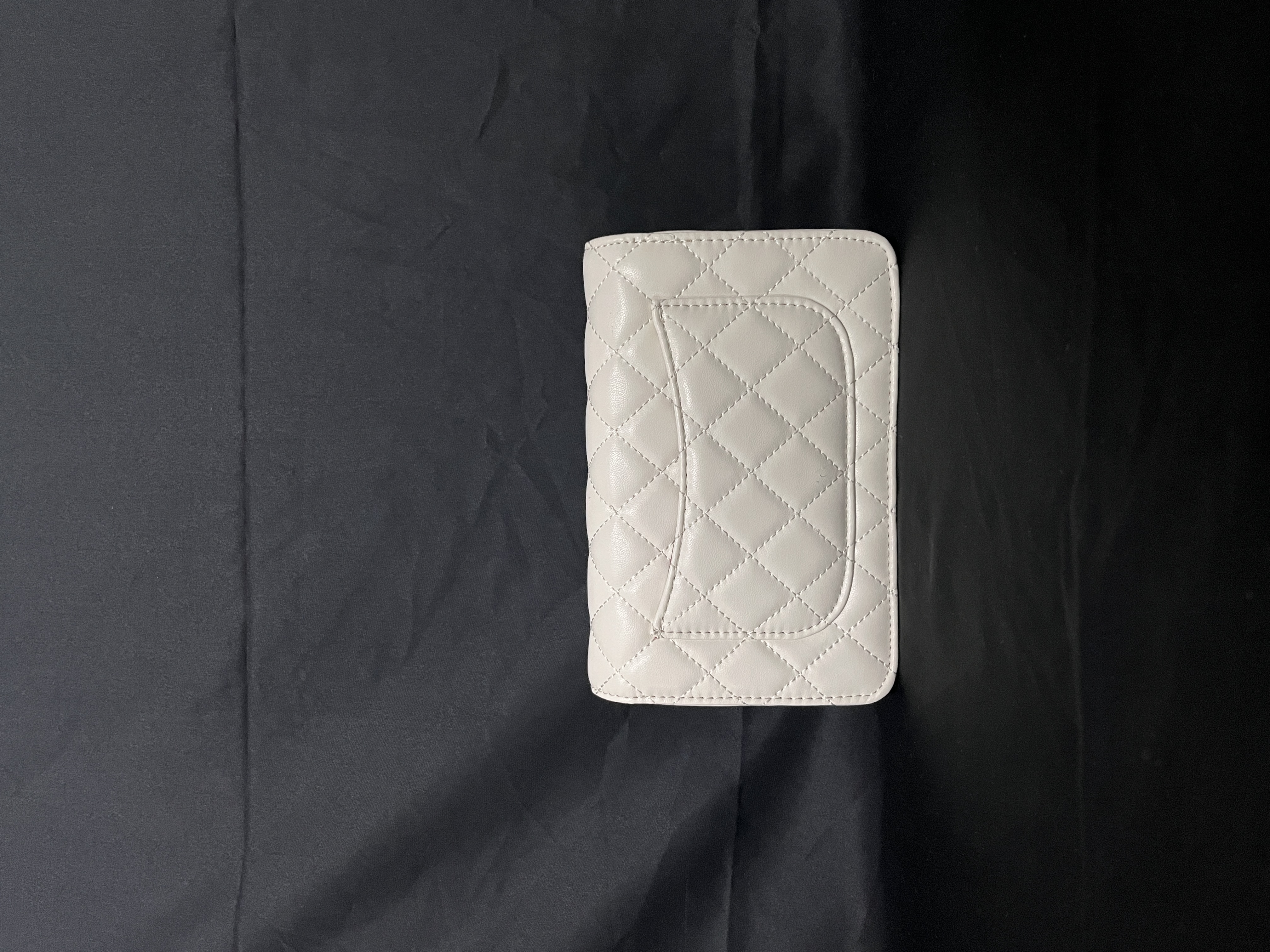 LQ-WITH-QUEEN真皮女包菱格卧链条白色