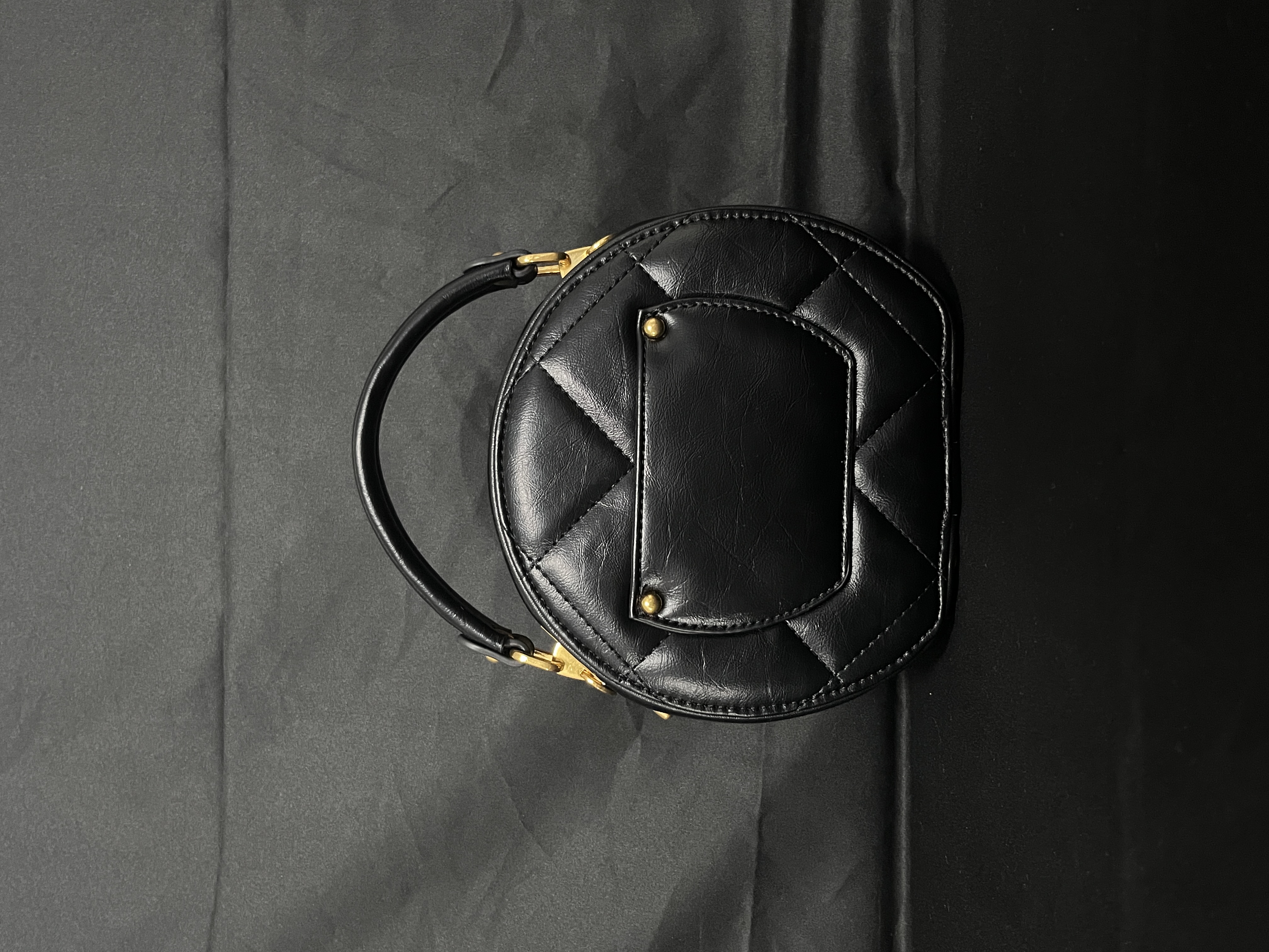 LQ-WITH-QUEEN真皮女包小手提圆饼黑色