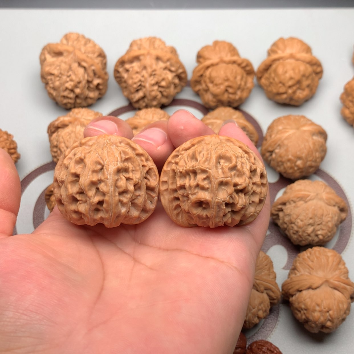 【闪购商品】文玩核桃把件我**，苹果249