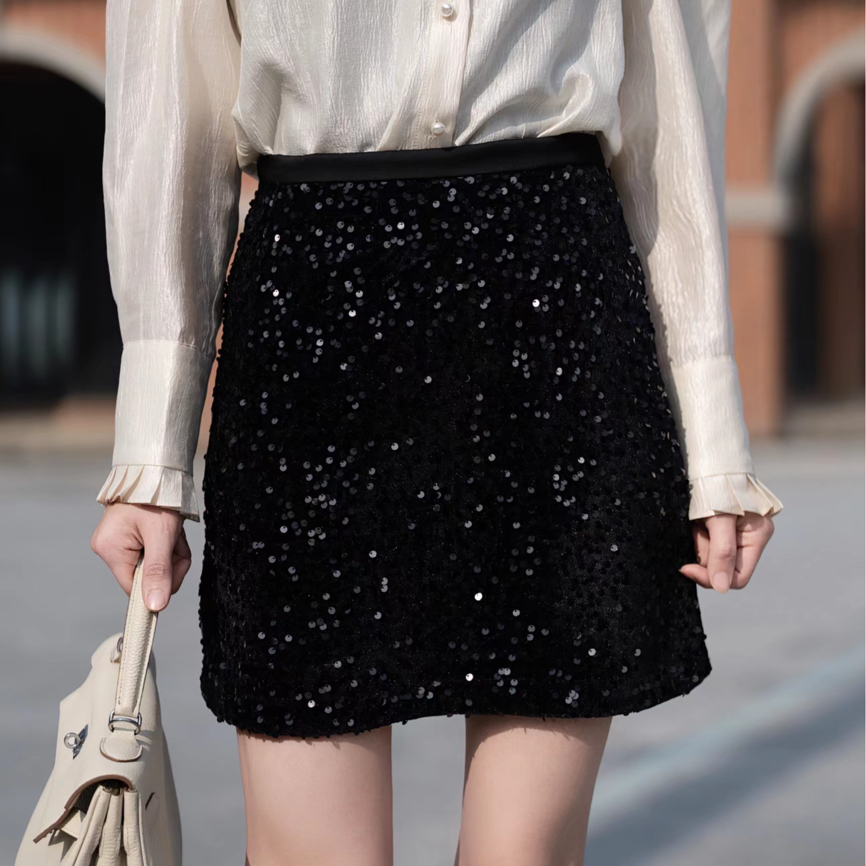 S·KBKZ洋气甜美小黑裙蕾丝气质新款显瘦高腰包臀时尚A字半身裙