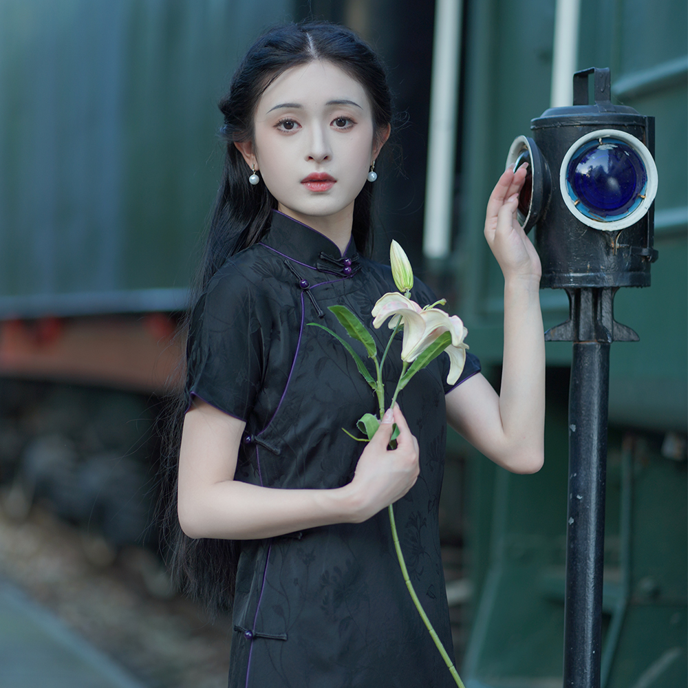 半枫荷【墨紫】全开襟平裁无省曳地民国风复古日常气质黑色古法旗袍