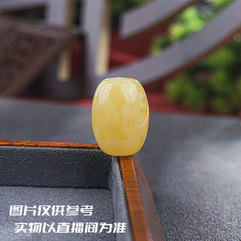 天然原矿俄料蜜蜡桶珠吊坠（6-7克）多样性发其中一件可做锁骨链