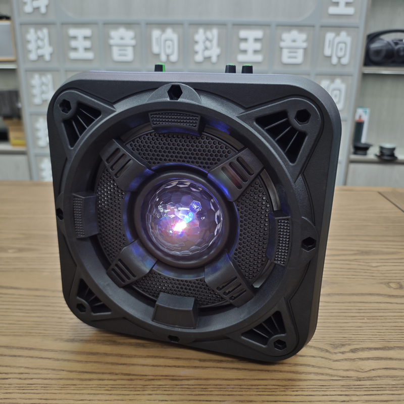 无线蓝牙音箱8507手提便携式炫彩灯光话筒调节户外大功率蓝牙音响