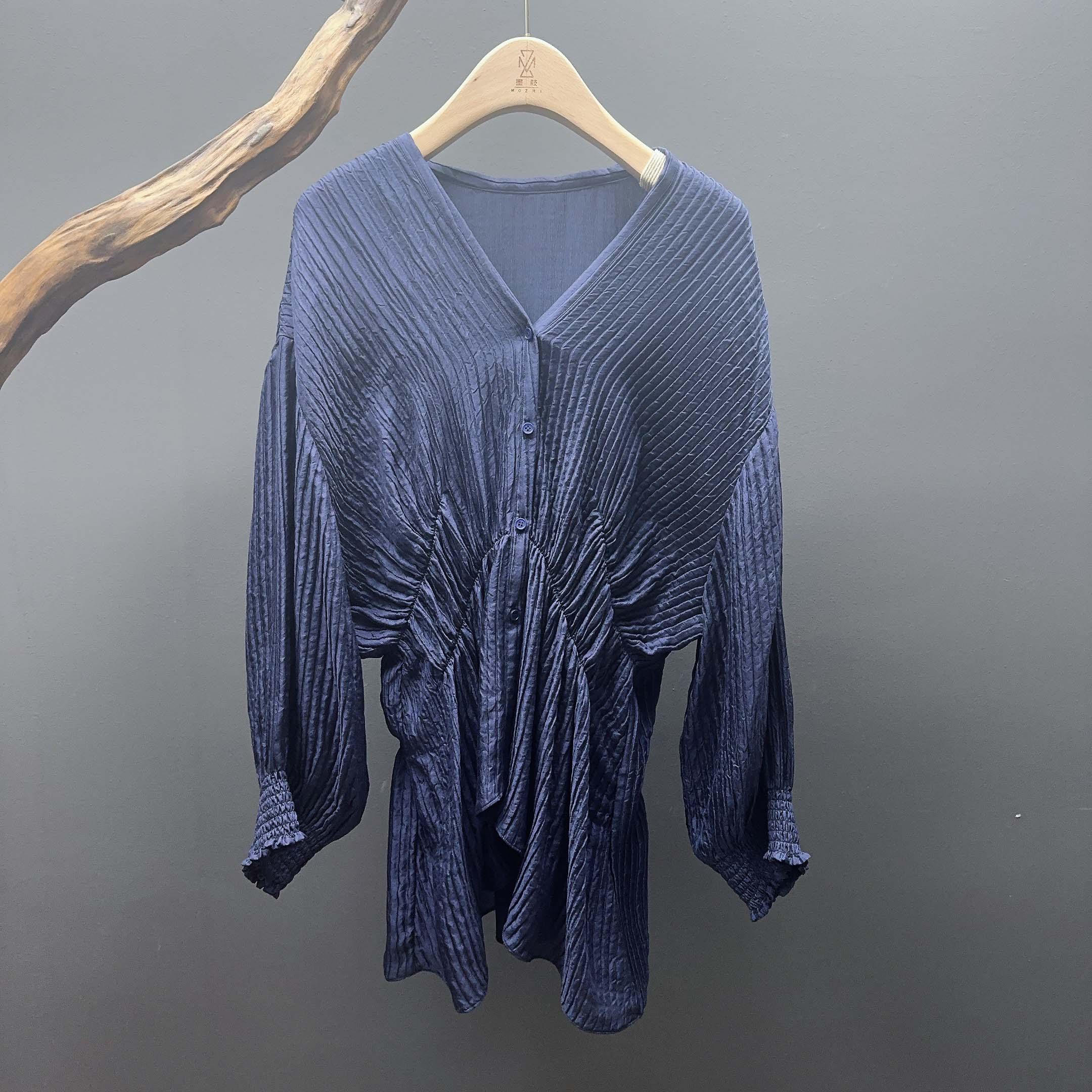 墨枝 气质V领不规则桑蚕丝上衣S900A056