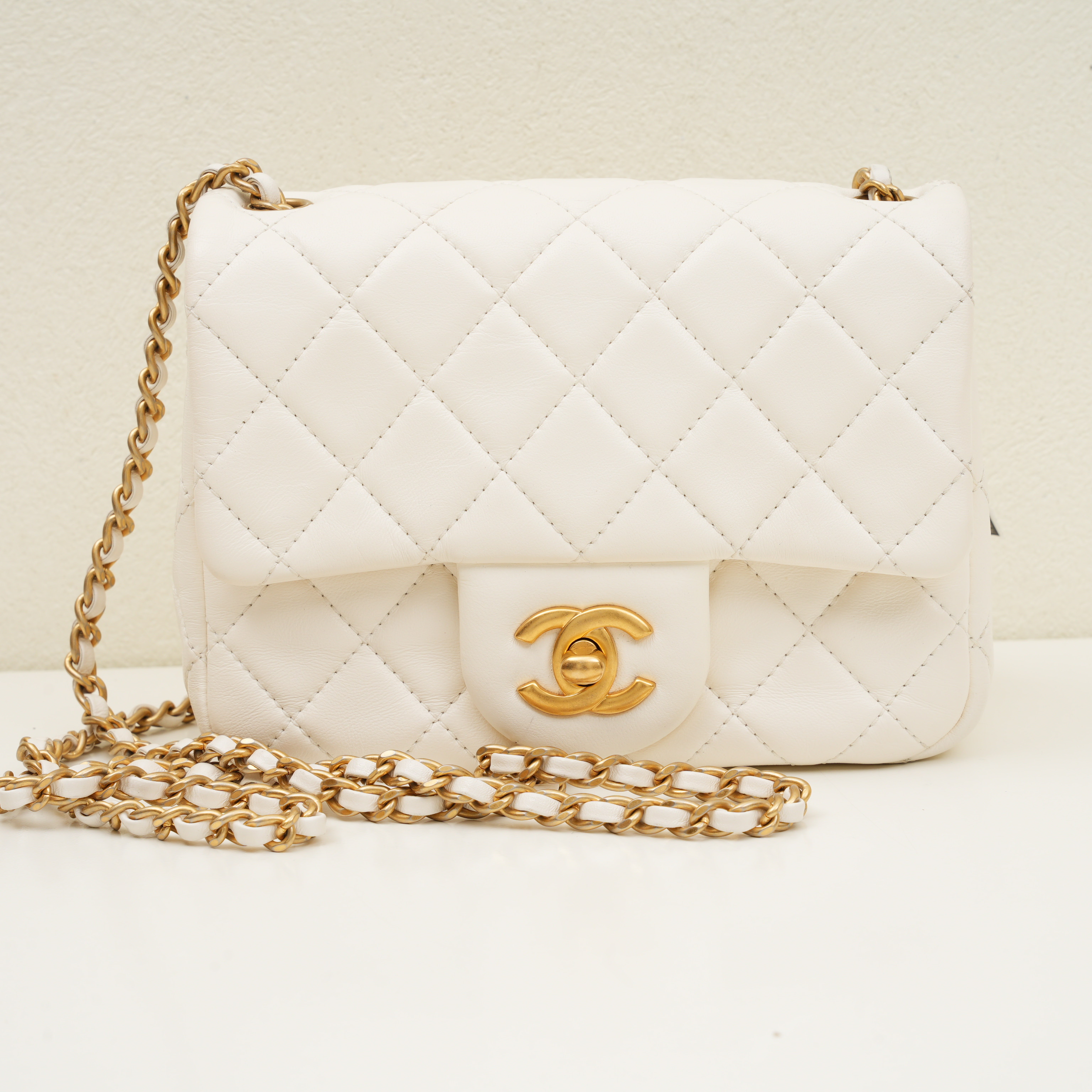 99新 Chanel/香奈儿 香奈儿chanel白色金球方胖子芯片款