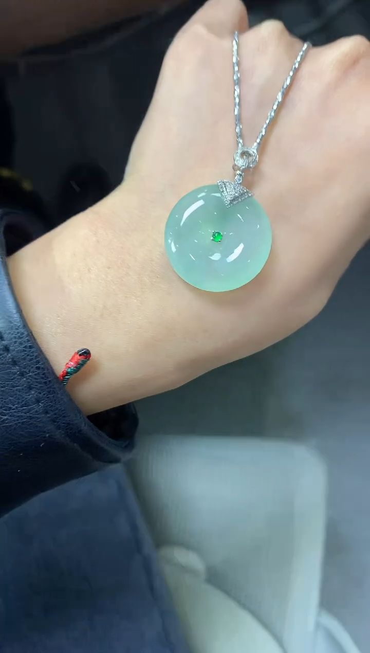 【闪购商品】翡翠吊坠18K金镶嵌A34 多样性发货一件2980