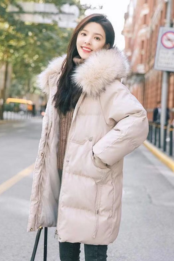 波司豋2023年服新款女中长款韩版宽松面包服加厚外套冬