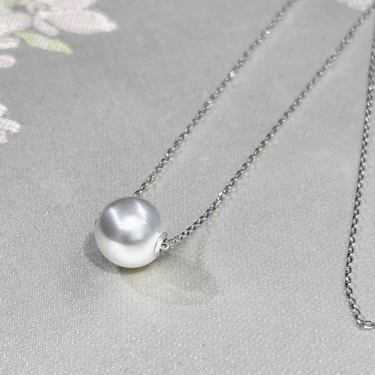 澳白路路通吊坠  8-9mm（含18k金链）