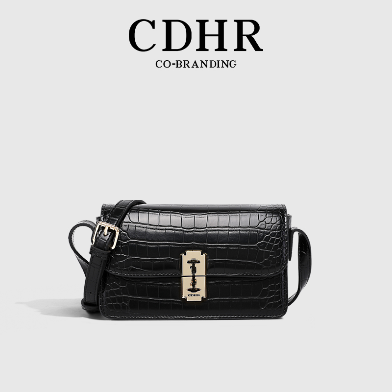 CDHR法国设计师品牌高端推荐新款轻奢潮流鳄鱼压纹豆腐包 C0099