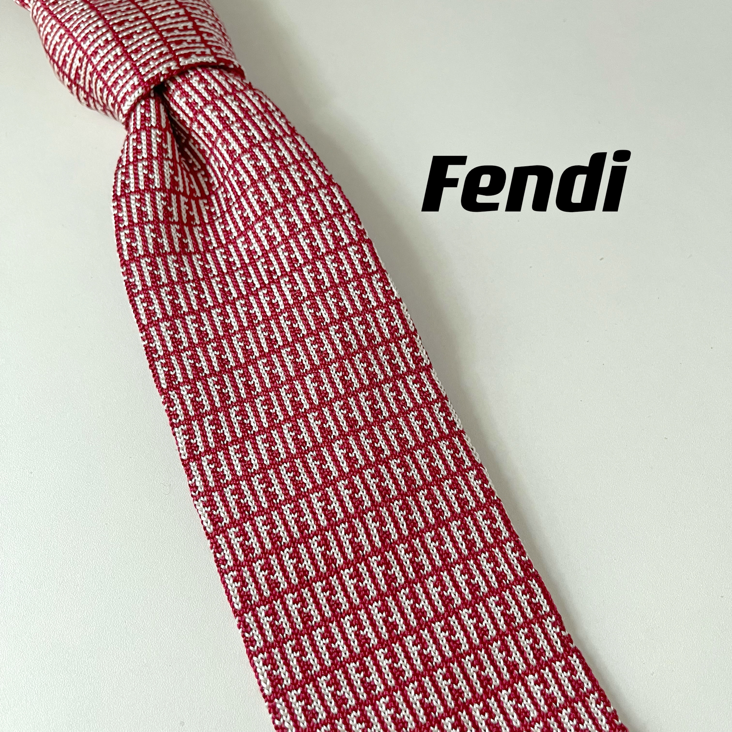 99新  原始成色带吊牌 Fendi vintage 真丝领带 