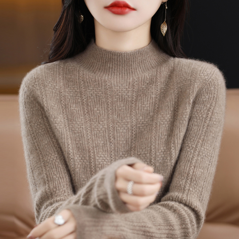 鄂尔多斯产秋季半高领显瘦百搭针织打底衫女士纯色加厚修身羊毛衫