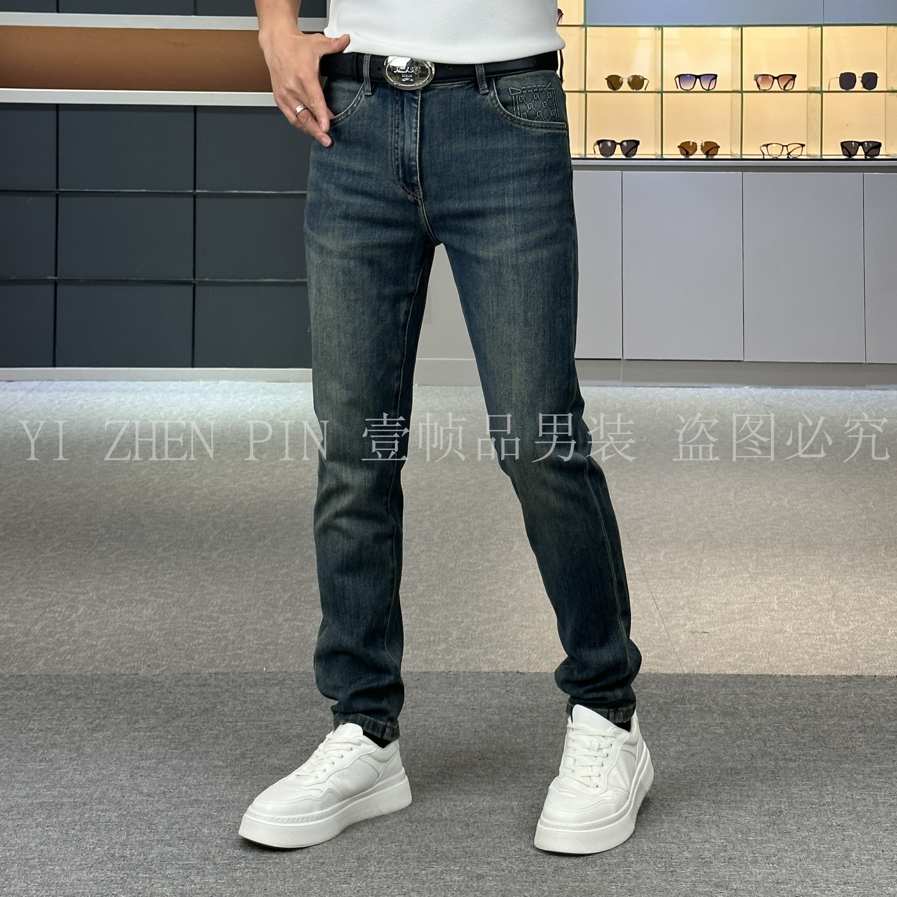 【壹帧品】小怪兽水洗蓝男牛仔裤子休闲时尚百搭修身小脚弹力男裤子