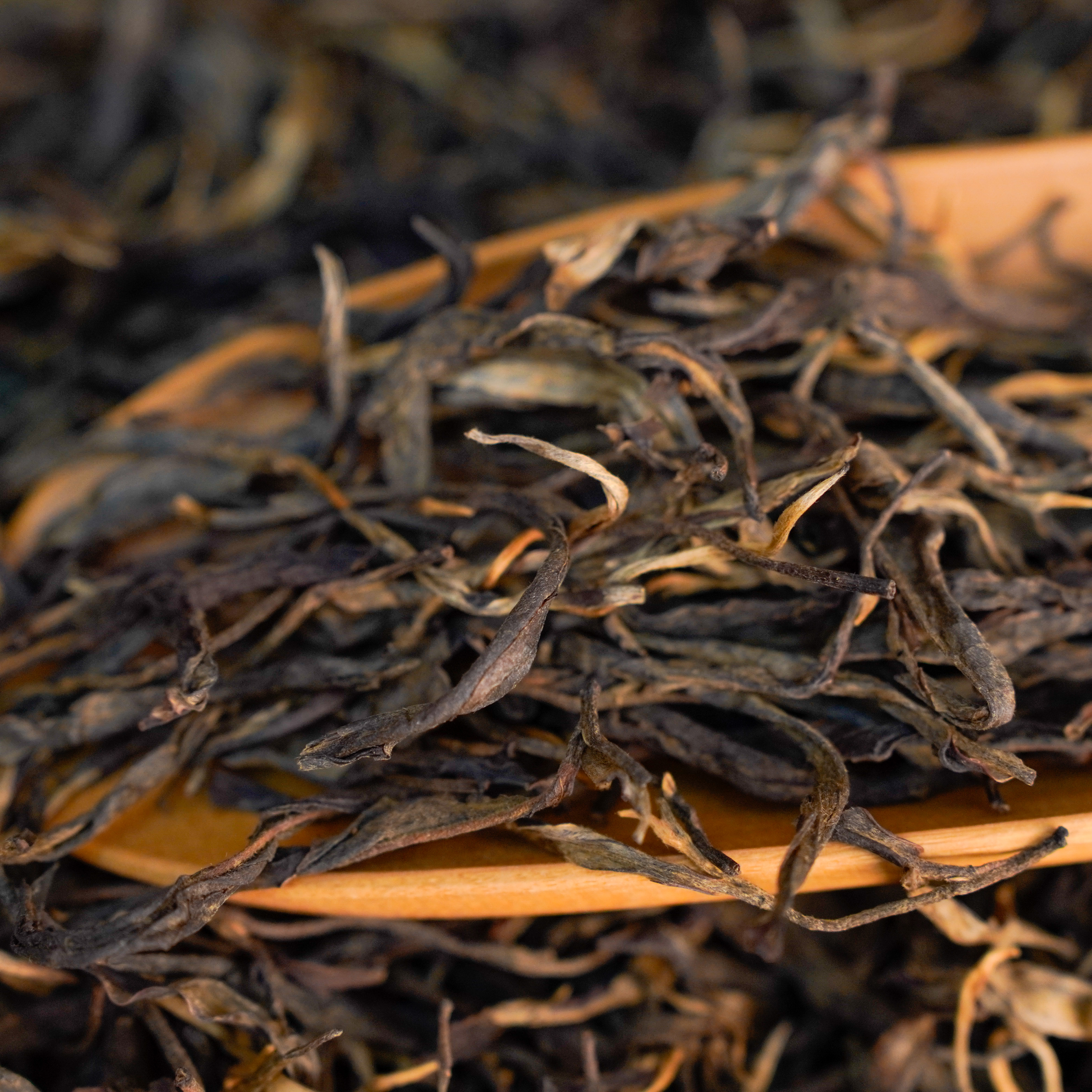 2015年 薄荷塘一类 古树高杆 头春头采 普洱生茶 散茶