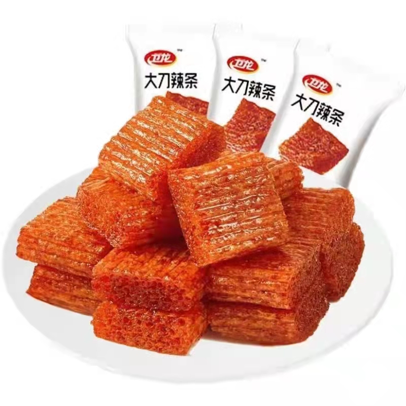 卫龙大刀辣条网红辣条麻辣休闲零食儿时回忆