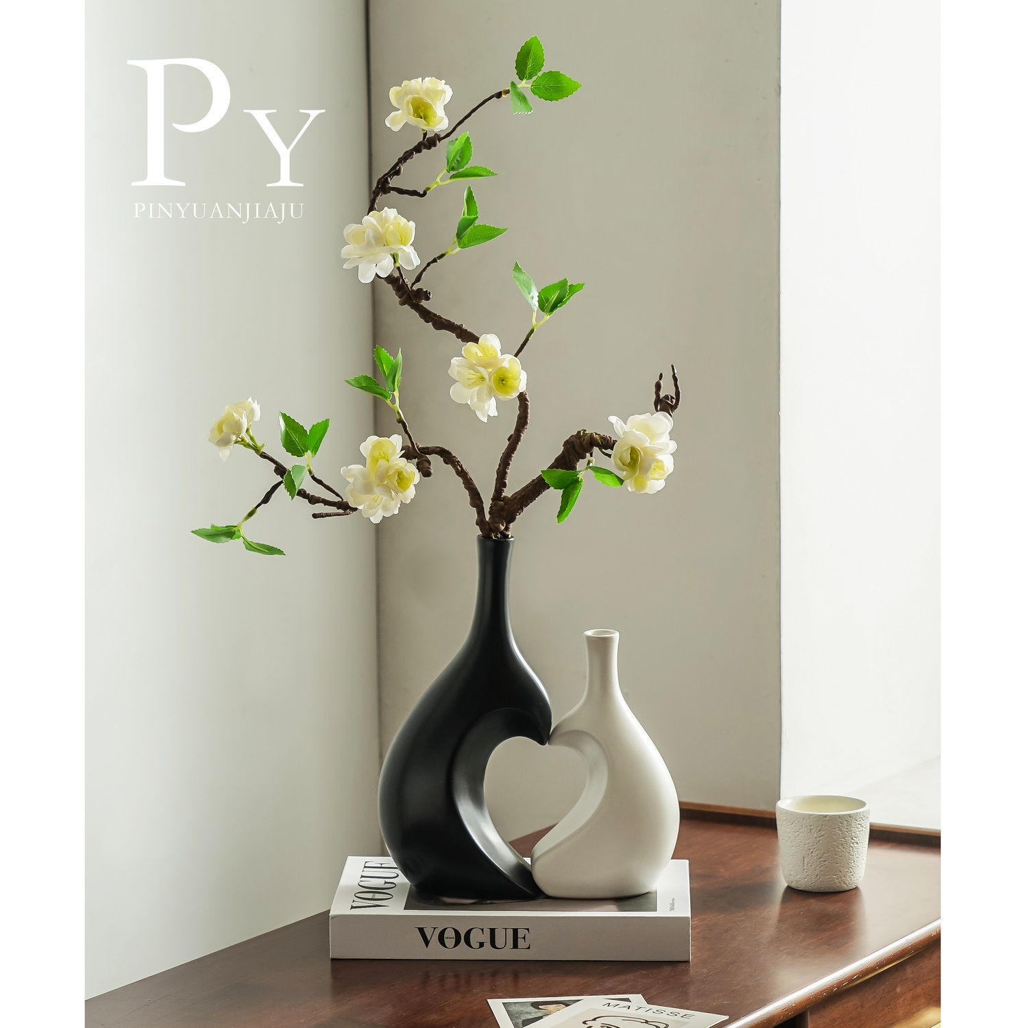 北欧ins创意陶瓷爱心花瓶摆件客厅插花高级家居玄关餐桌艺术摆件