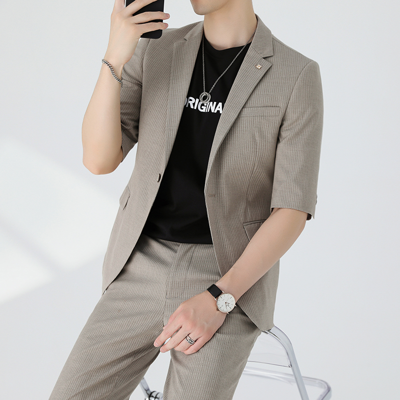 DT16男士条纹上新短款西服套装两件套韩版休闲修身聚会西服外套