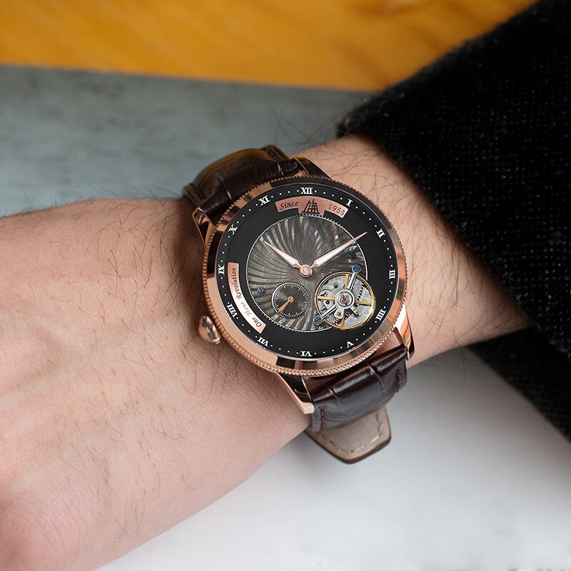 【上海手表厂家直售】手动陀飞轮轨道式机械镂空小秒盘透视卡罗素