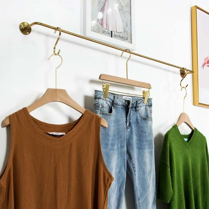 服装店上墙正挂钛金不锈钢拉丝实心金属正挂童装壁挂墙挂轻奢简约