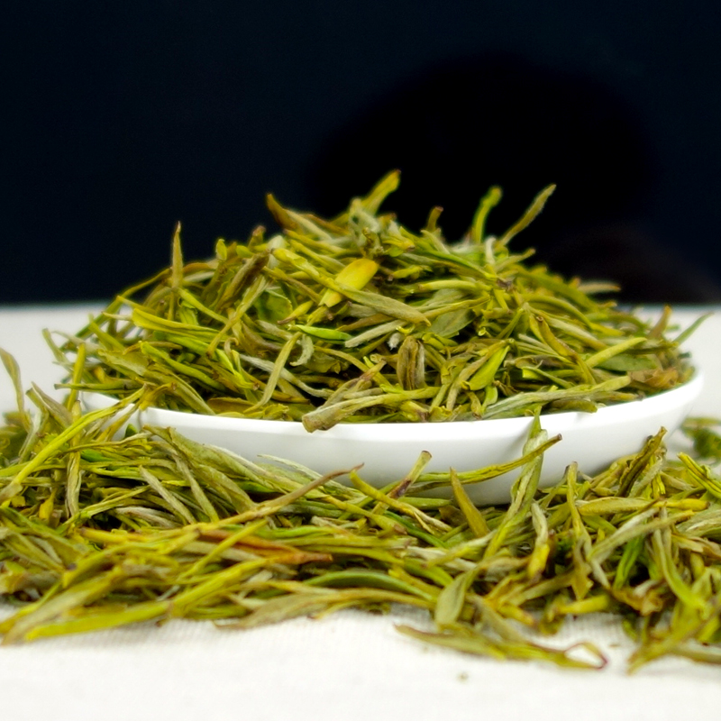 雨前黄金芽 味好 汤正 （绿茶）